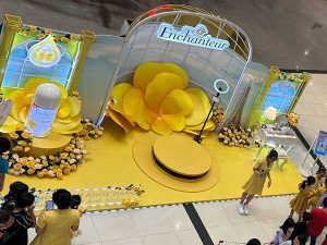 y-tuong-booth-voi-buc-video-360-photobooth